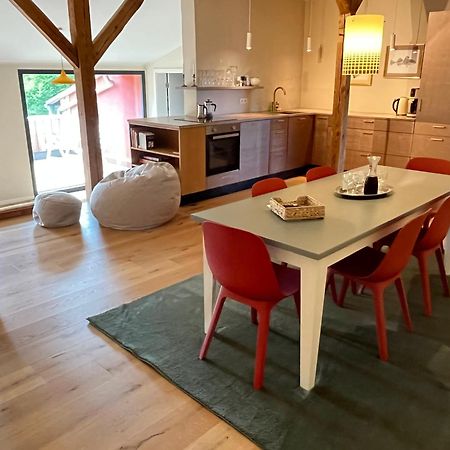 Grosse Wohnung Mit Loggia Templin Ngoại thất bức ảnh