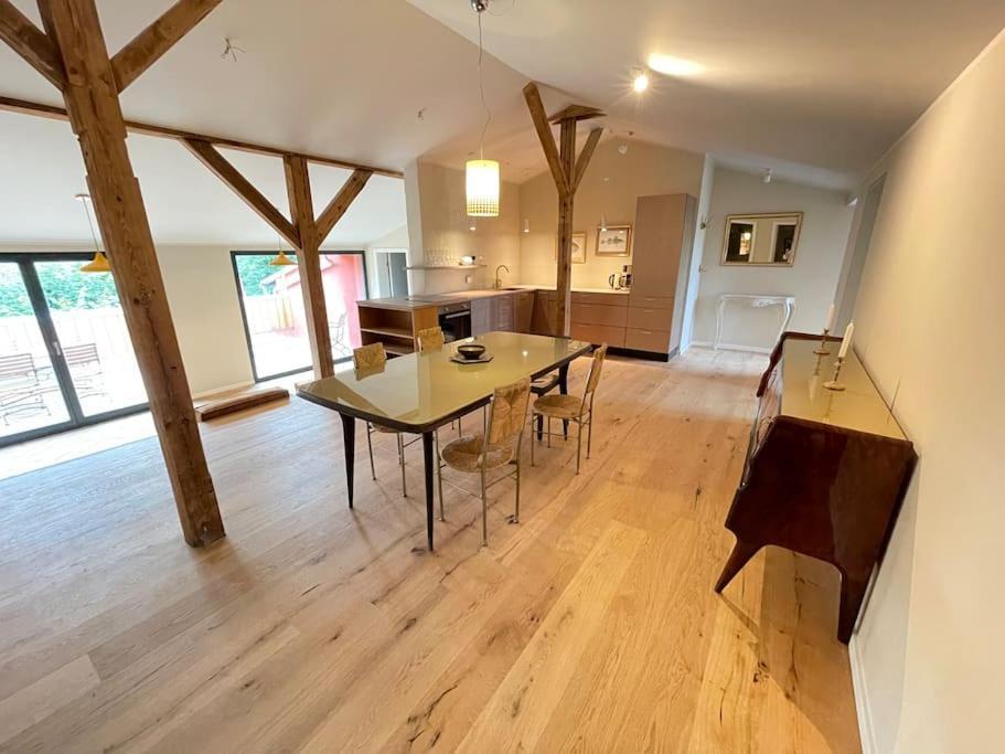 Grosse Wohnung Mit Loggia Templin Ngoại thất bức ảnh