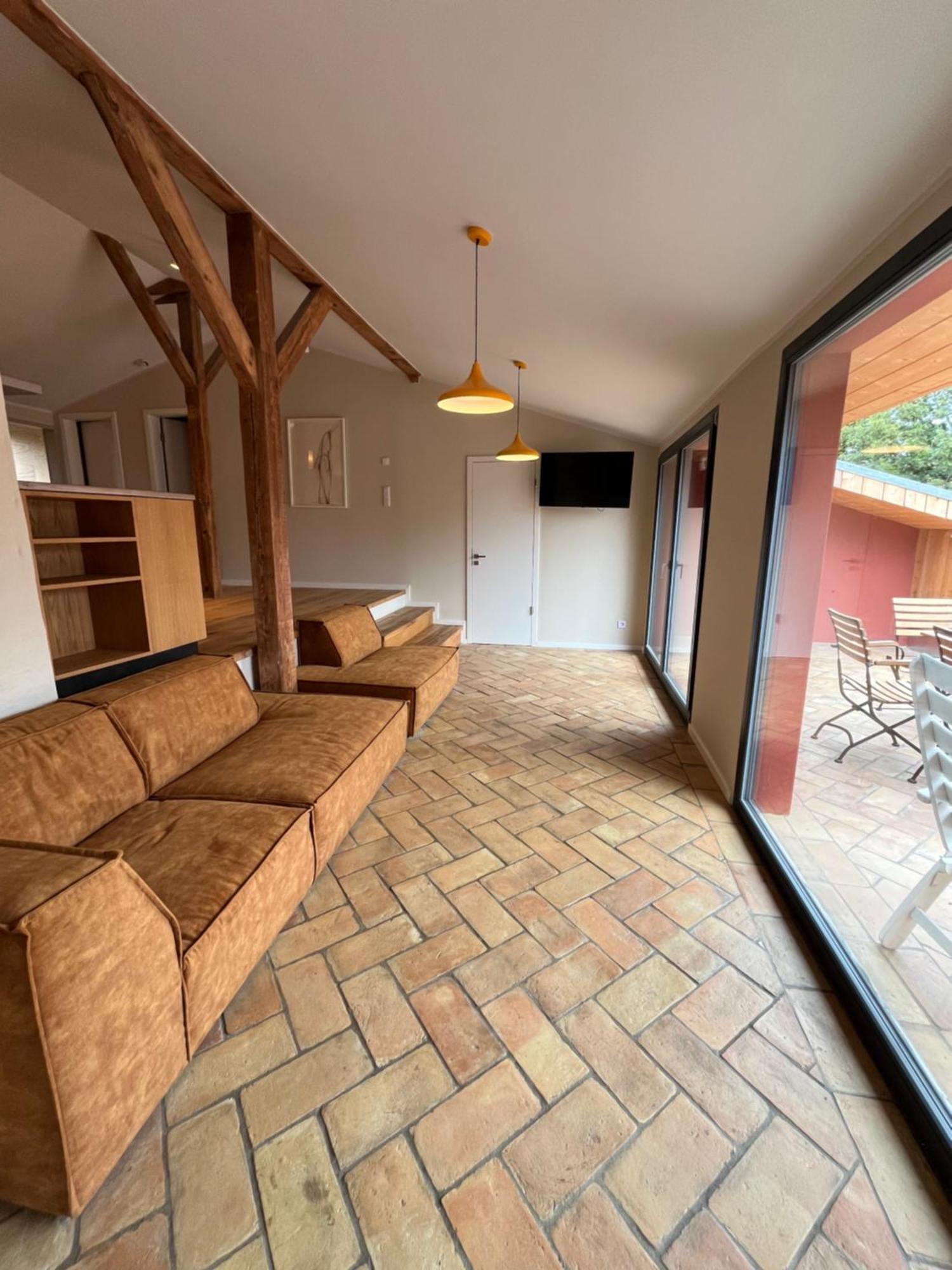 Grosse Wohnung Mit Loggia Templin Ngoại thất bức ảnh