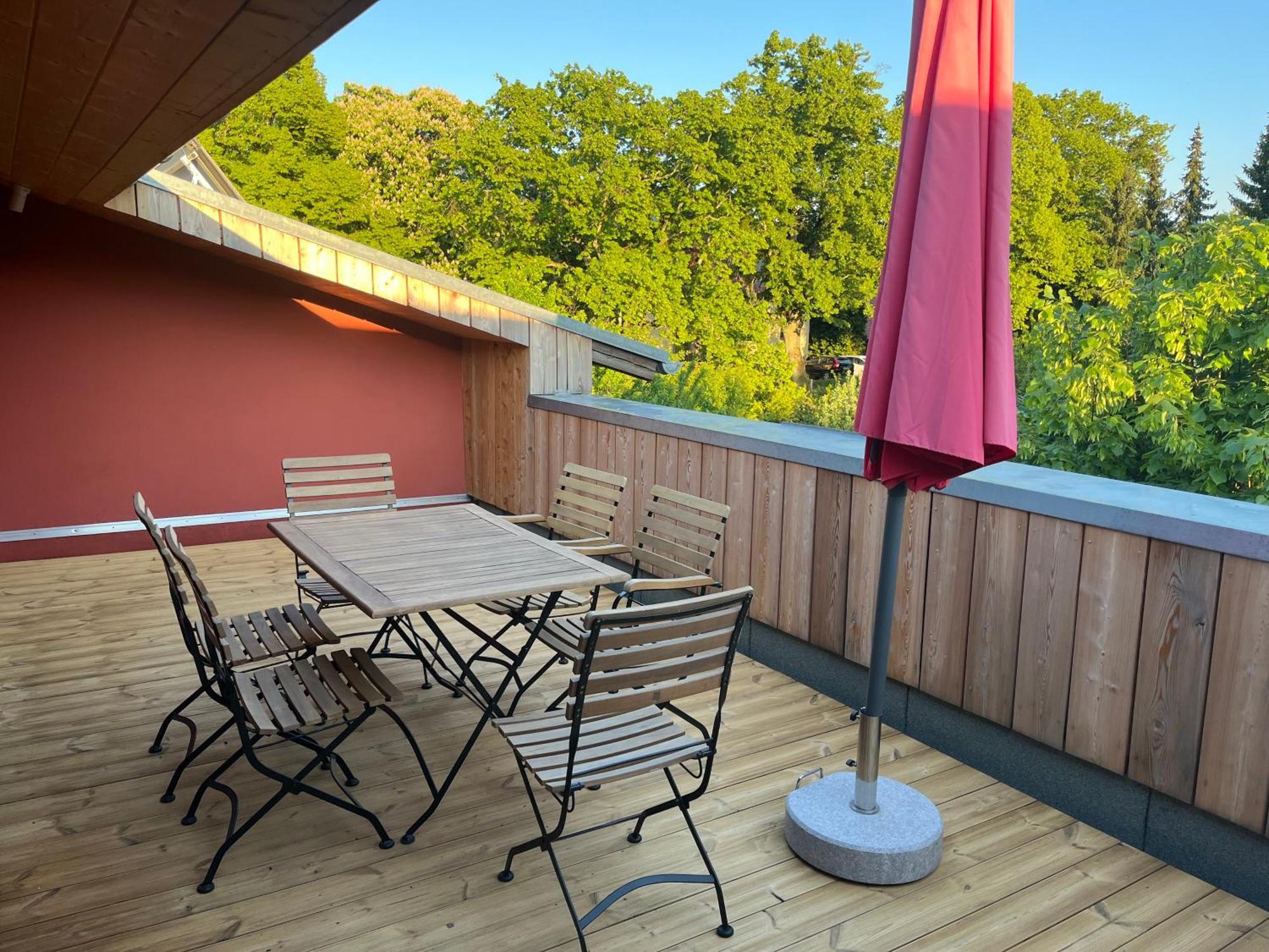 Grosse Wohnung Mit Loggia Templin Ngoại thất bức ảnh
